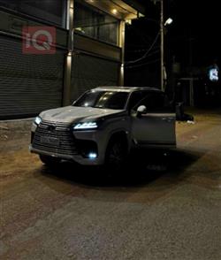 Lexus LX